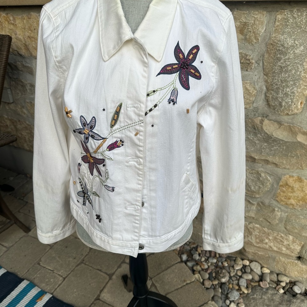 BN White Jacket embroidered and Beaded